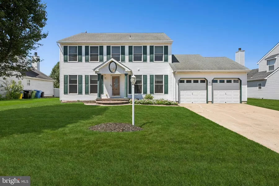 21 SWEETBRIAR, Sicklerville, NJ 08081