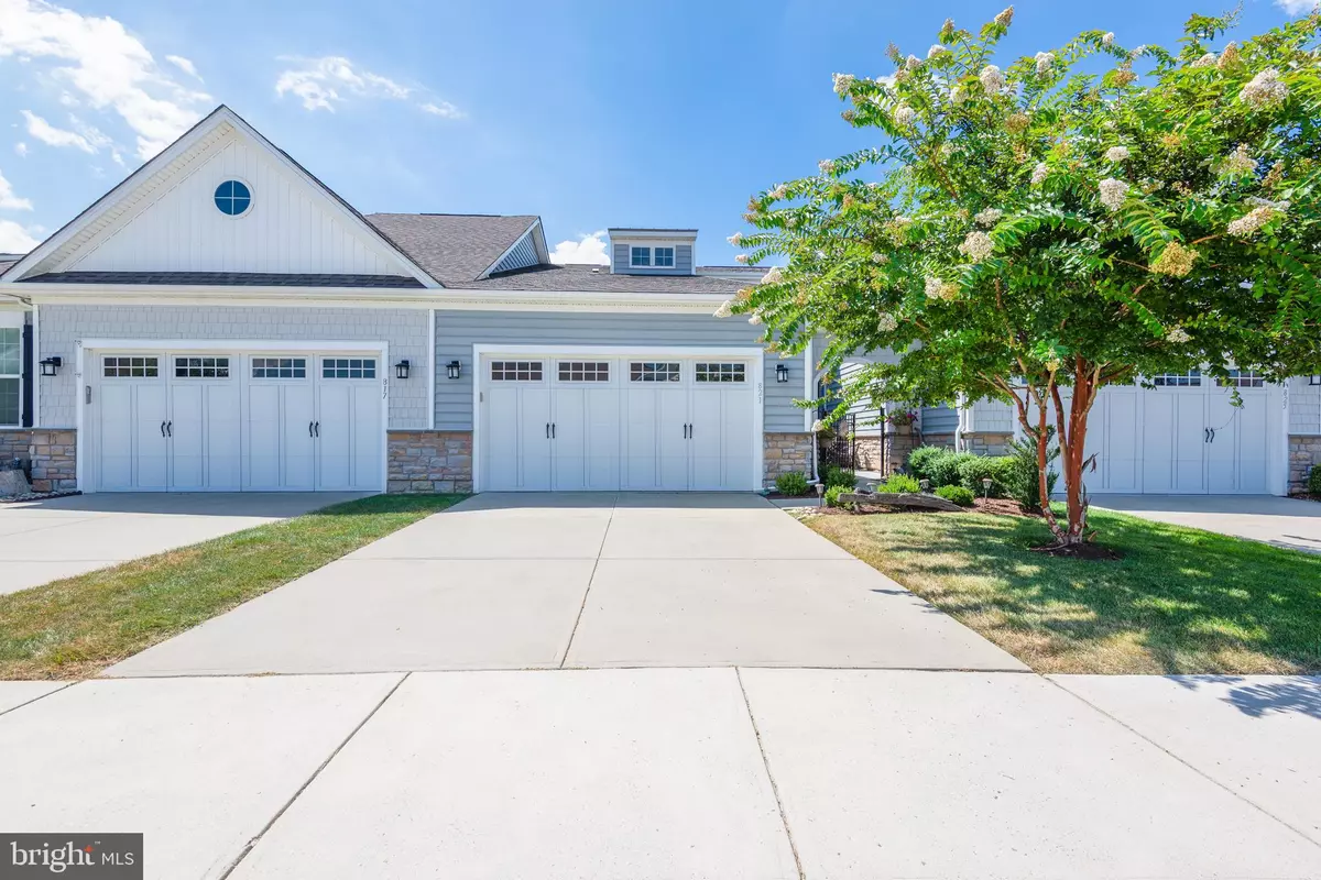 Stevensville, MD 21666,821 MOORINGS CIR #144