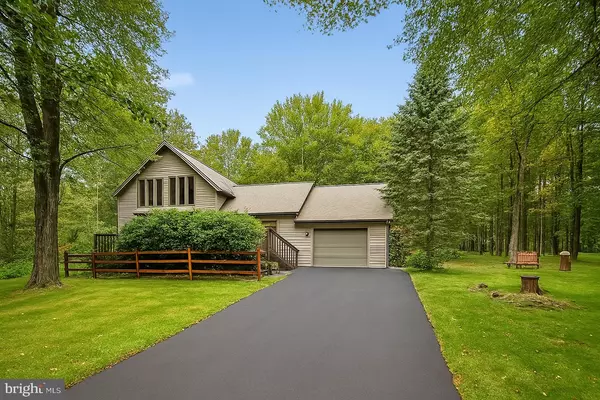 146 ARROWHEAD, Newfoundland, PA 18445