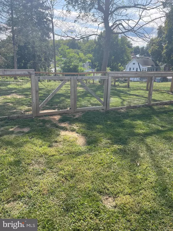 Mercersburg, PA 17236,104 LINDEN LANE