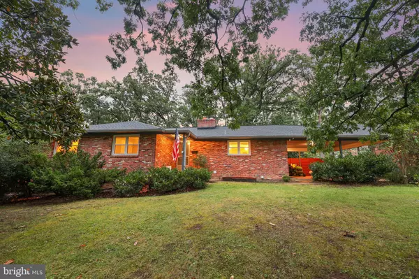 Alexandria, VA 22310,5206 NINIAN AVE