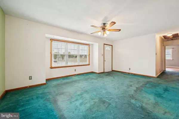 Delran, NJ 08075,410 S CHESTER AVE