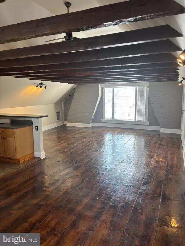 Winchester, VA 22601,4 W CORK #5