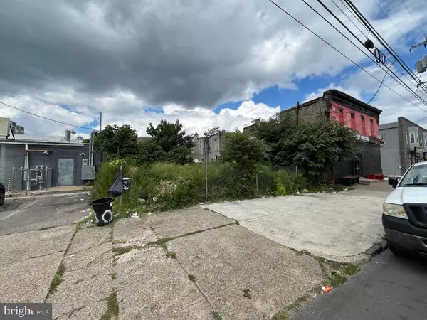 Philadelphia, PA 19143,5121-23 WOODLAND AVE