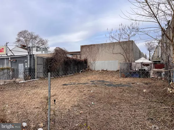 Philadelphia, PA 19143,5121-23 WOODLAND AVE