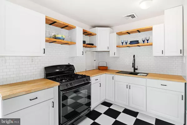 Croydon, PA 19021,906 STEPHEN AVE