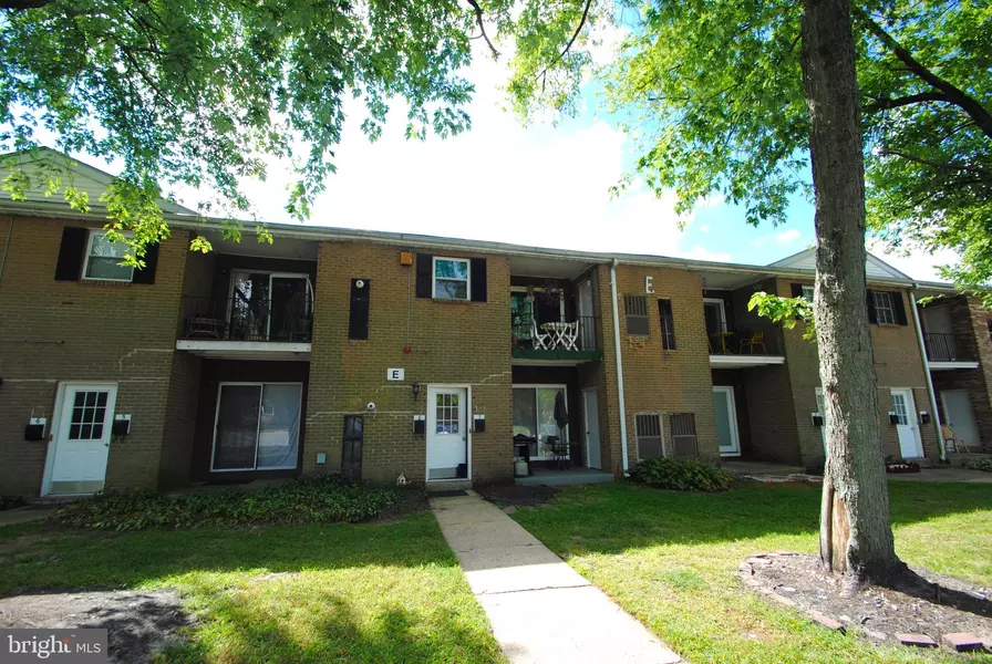 1294 COOPER ST #E8, Edgewater Park, NJ 08010