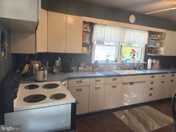 Millville, NJ 08332,1906 E MAIN ST E