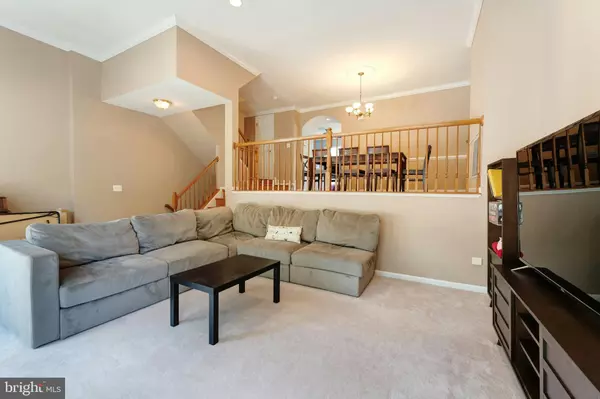 Aldie, VA 20105,24661 CLOCK TOWER SQ