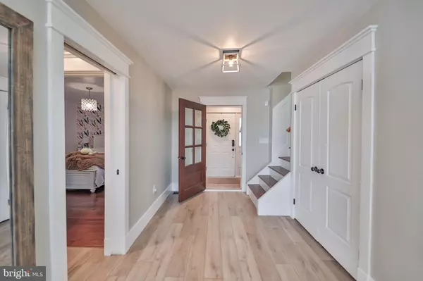 Allentown, PA 18103,2718 WINDY HILL RD