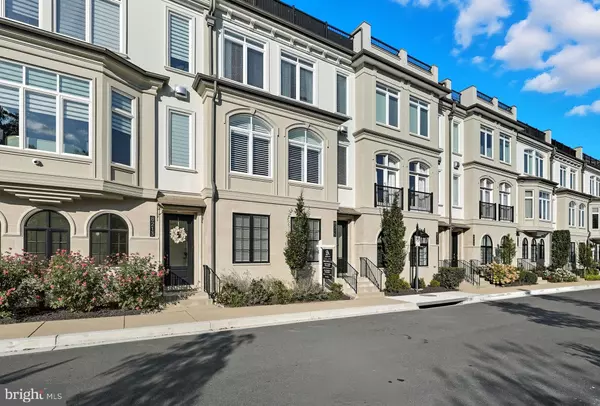 Bethesda, MD 20817,8215 RIVER RD