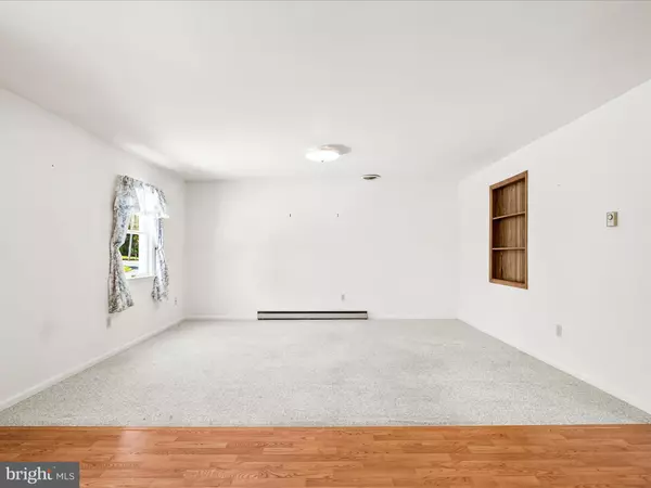 Walkersville, MD 21793,3 W GEORGE ST