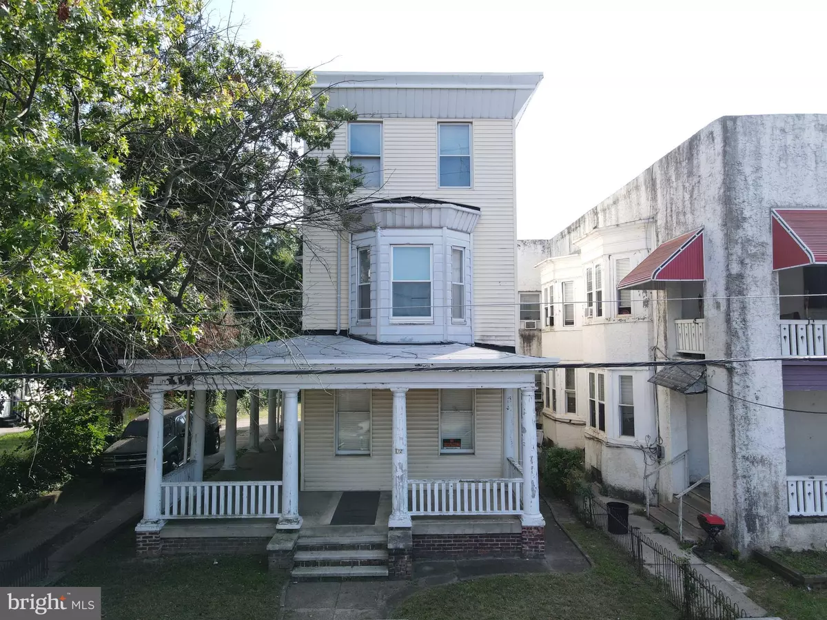 Philadelphia, PA 19140,1726 W TIOGA ST