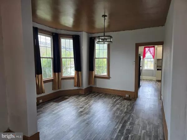 Harrisburg, PA 17103,1810 BRIGGS ST