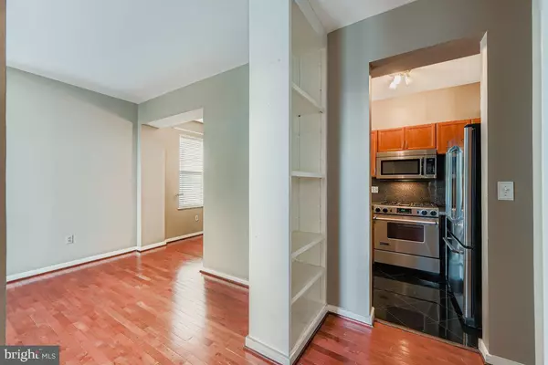 Baltimore, MD 21202,1001 SAINT PAUL ST #11G