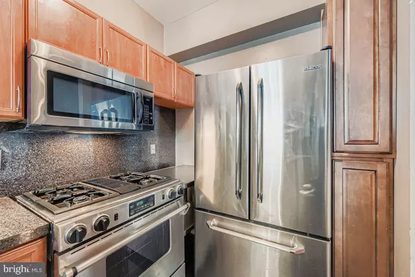 Baltimore, MD 21202,1001 SAINT PAUL ST #11G