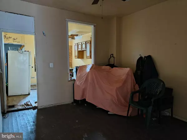 Baltimore, MD 21213,1721 N REGESTER ST