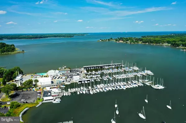 RIVERSIDE DR #E8, Galesville, MD 20765