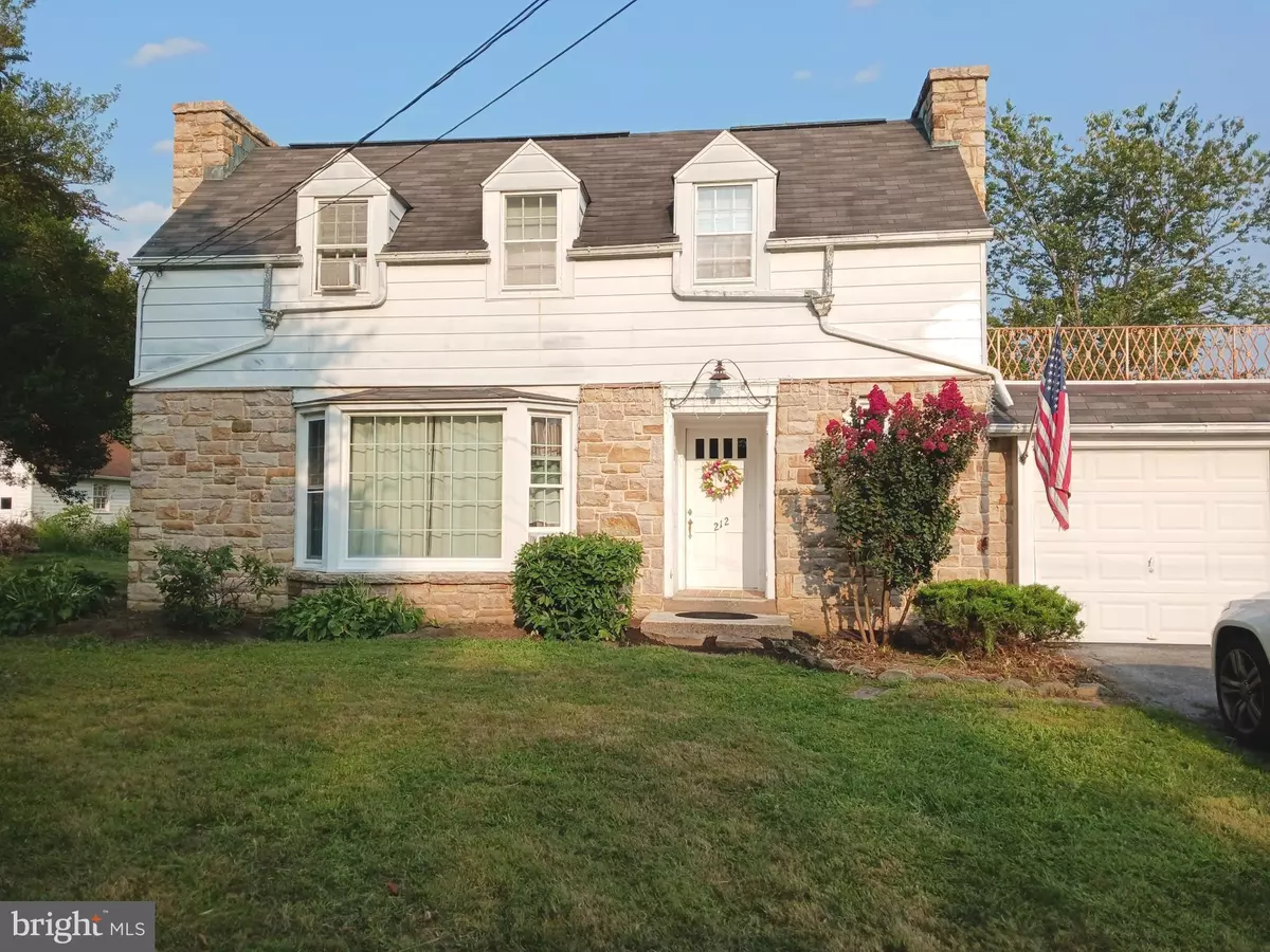 Harrisburg, PA 17109,212 WOOD ST