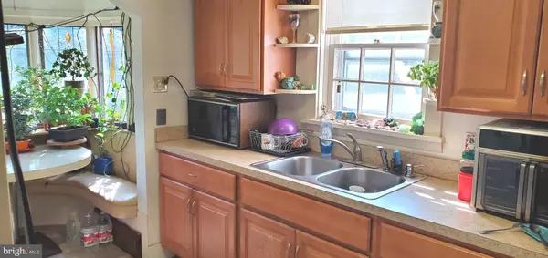 Harrisburg, PA 17109,212 WOOD ST