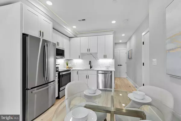 Washington, DC 20011,4014 GEORGIA AVE NW #301
