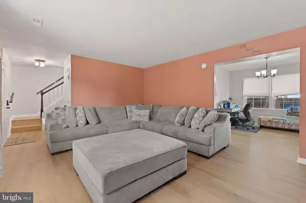 Fredericksburg, VA 22407,5817 UP A WAY DR