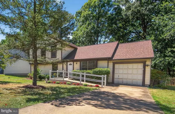 Herndon, VA 20170,1415 BAYSHIRE LN