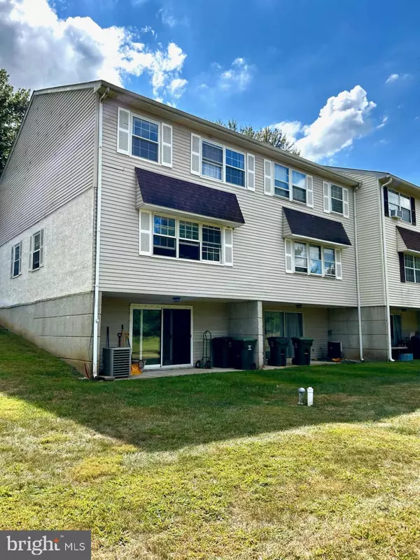 Downingtown, PA 19335,340 CARLYN CT