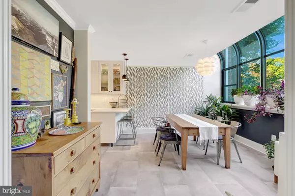 Reston, VA 20191,11009 THRUSH RIDGE RD