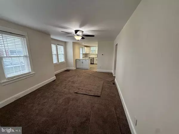 Glendora, NJ 08029,25 5TH AVE