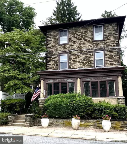 7905 ARDLEIGH ST #2, Philadelphia, PA 19118