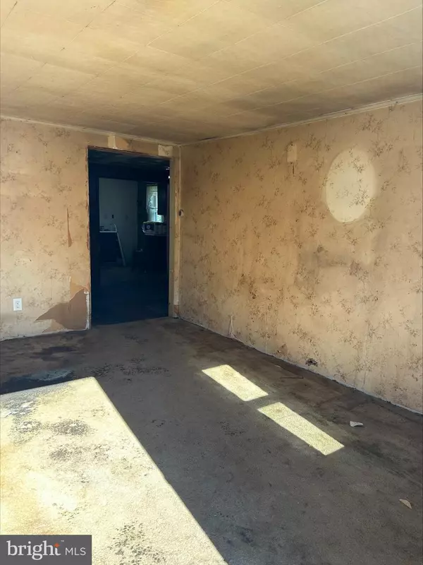 Oxford, PA 19363,16 MYRTLE ST