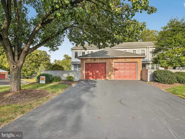 Lancaster, PA 17601,151 PINNACLE POINT DR