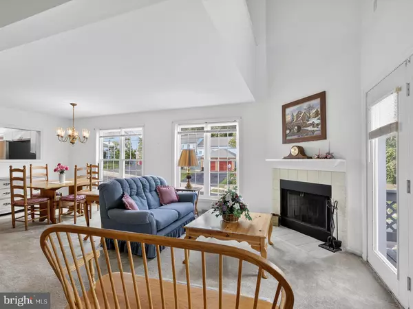 Lancaster, PA 17601,151 PINNACLE POINT DR