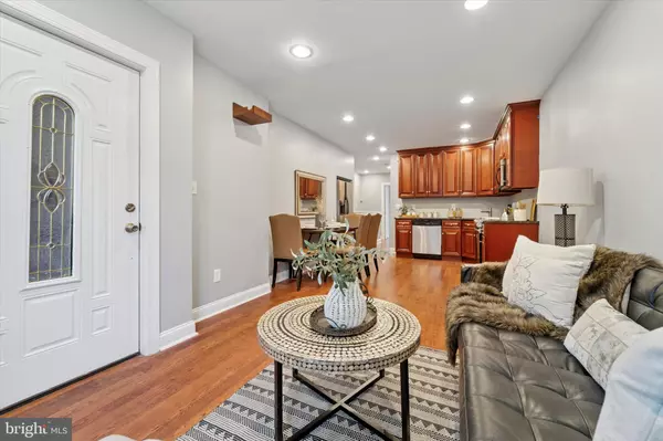 Philadelphia, PA 19146,2001 CARPENTER ST #B