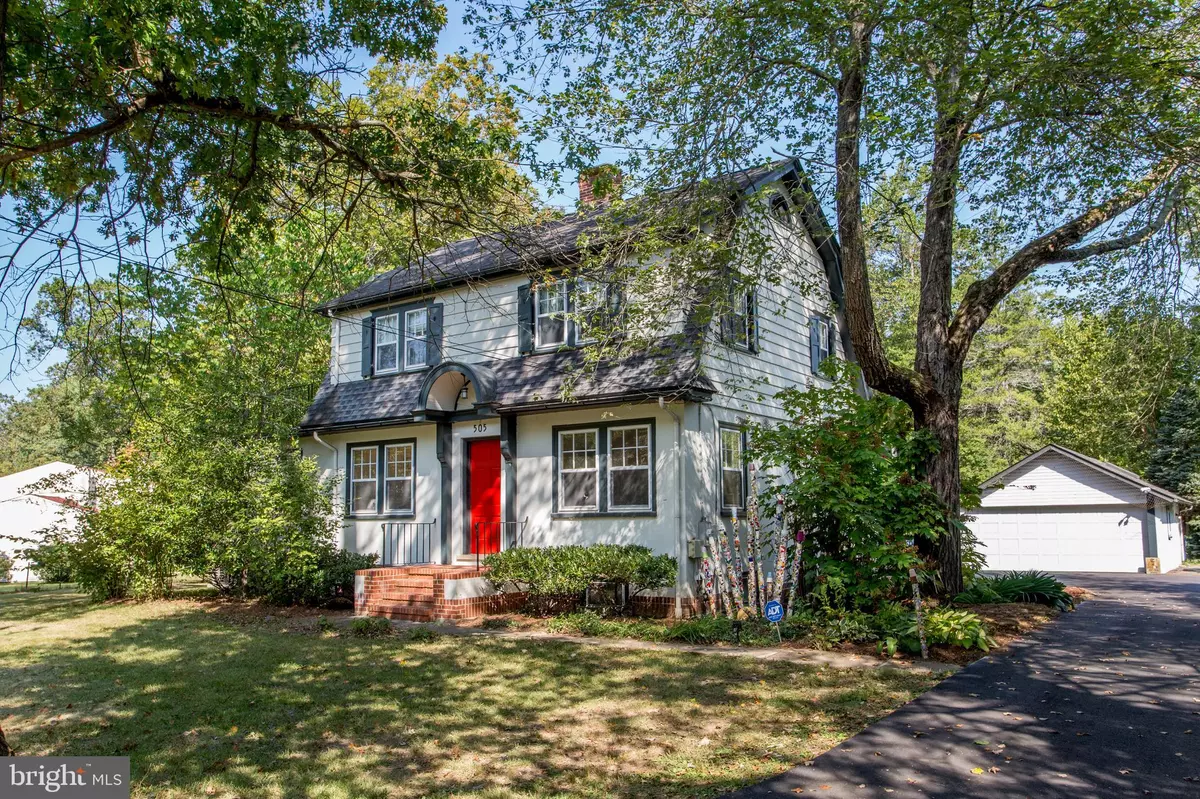 Doylestown, PA 18901,505 E STATE ST