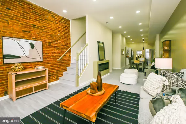 1743 E FEDERAL ST, Baltimore, MD 21213