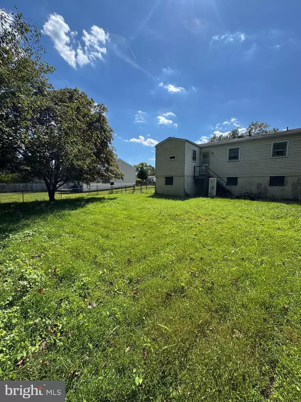 Falls Church, VA 22043,1729 OLNEY RD