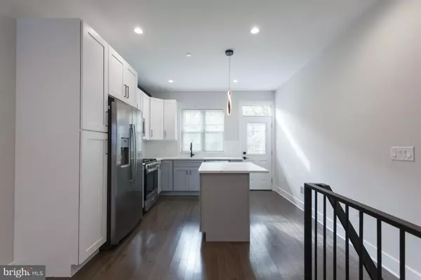 Philadelphia, PA 19146,2722 LATONA ST