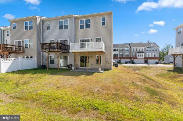 Fredericksburg, VA 22405,320 STREAMVIEW DR