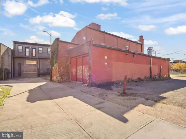 Washington, DC 20020,1300 SE MARION BARRY AVE SE