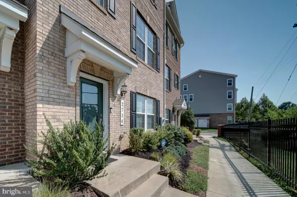Landover, MD 20785,2714 PINEBROOK ROAD RD