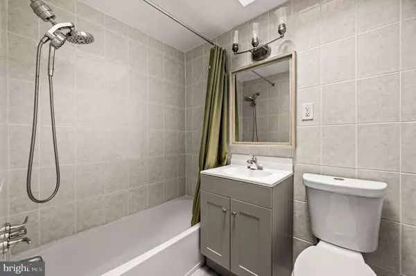 Philadelphia, PA 19114,3583 NOTTINGHAM LN