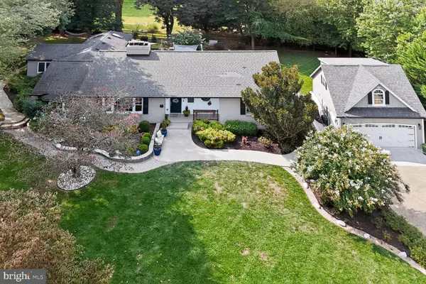 2714 HUNTER MILL RD, Oakton, VA 22124