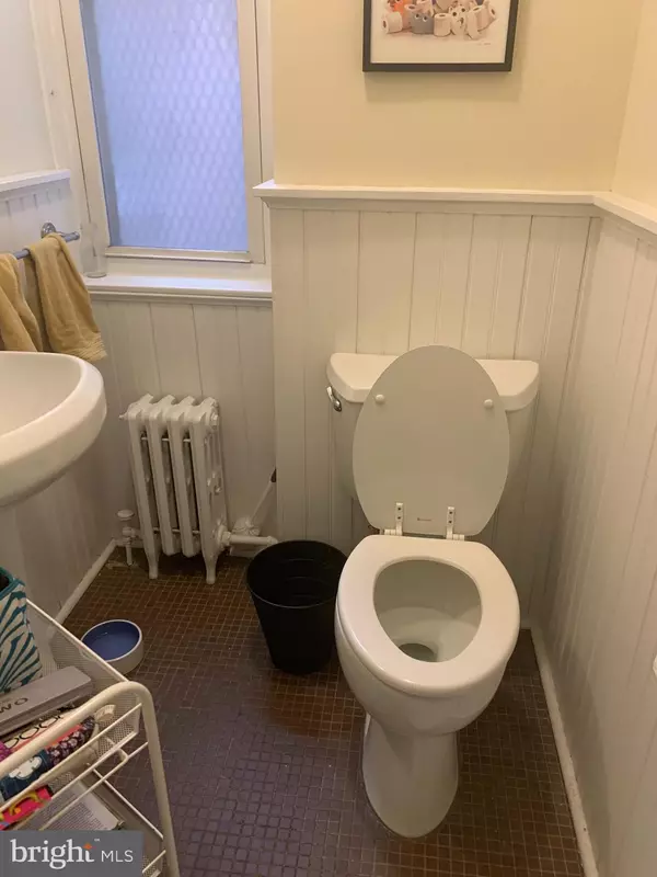 Baltimore, MD 21218,2210 MARYLAND AVE