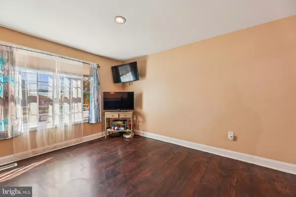 Temple Hills, MD 20748,6631 ALLENTOWN RD