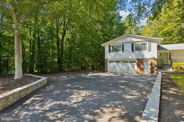 Manassas, VA 20111,7582 CREGGER LN