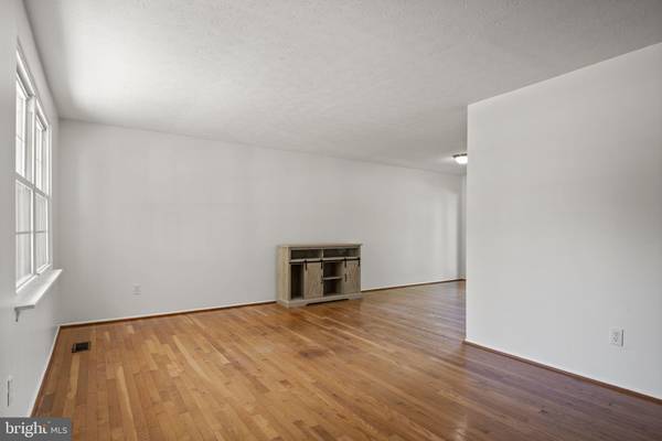 Glen Burnie, MD 21060,7726 MARBROOK RD