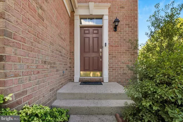 Haymarket, VA 20169,6721 SYCAMORE PARK DR