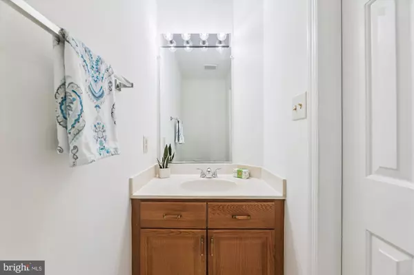 Springfield, VA 22153,8840 EAGLE ROCK LN